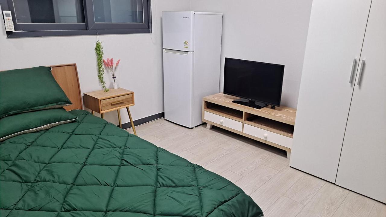 Yolo House Otel Incheon Dış mekan fotoğraf