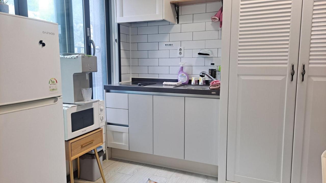Yolo House Otel Incheon Dış mekan fotoğraf